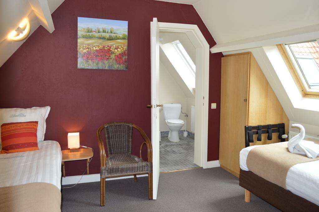 Hotel Ambrosia Ieper Quarto foto