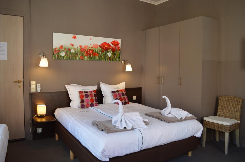 Hotel Ambrosia Ieper Quarto foto