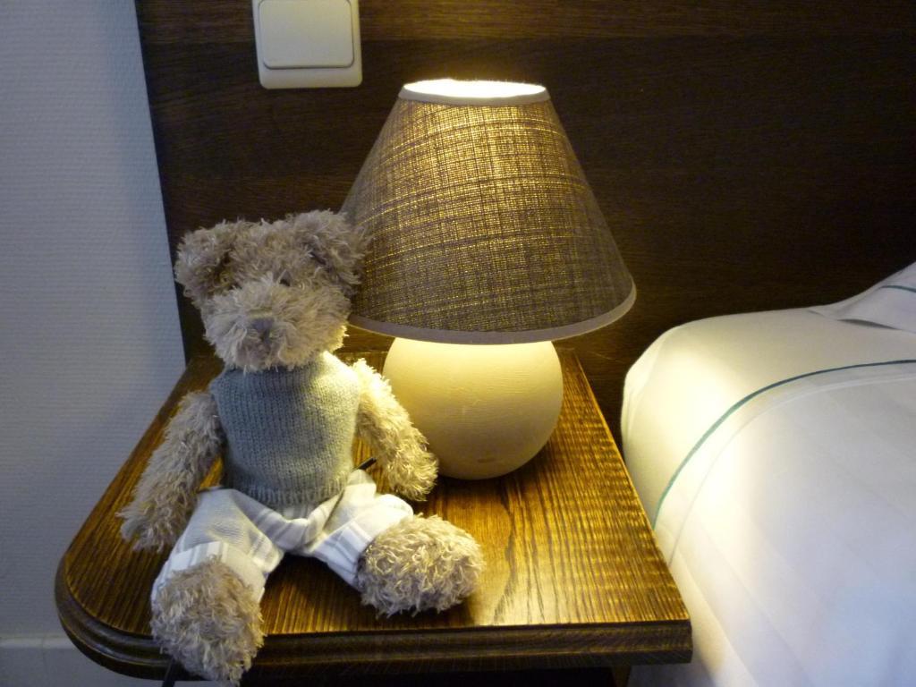 Hotel Ambrosia Ieper Quarto foto